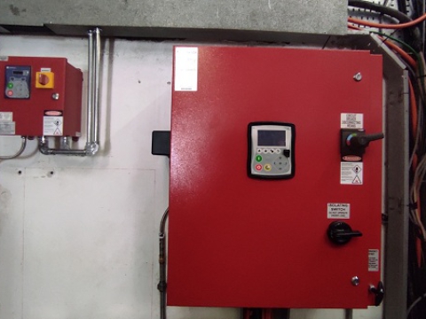 AVERY DENNISON LONG HAU